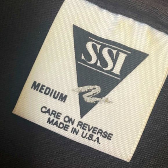 Vintage Batman Returns / Catwoman T-shirt - Picture 3 of 3